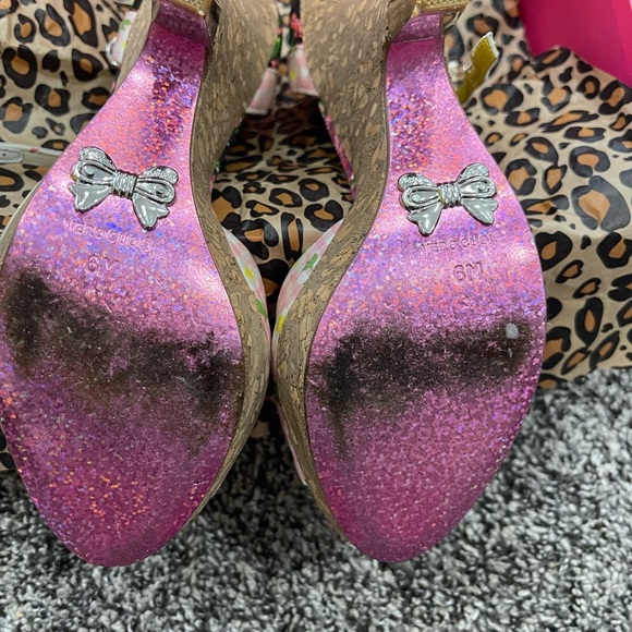 Betsey Johnson shoes - Picture 8 of 9